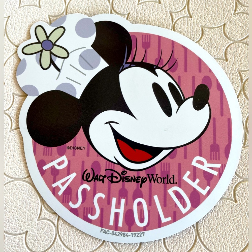Disney Chef Minnie - Annual Passholder Magnet - Walt Disney World